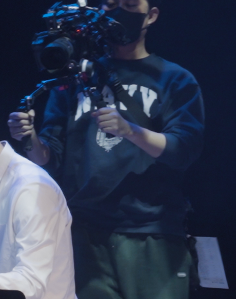 [촬영감독]James